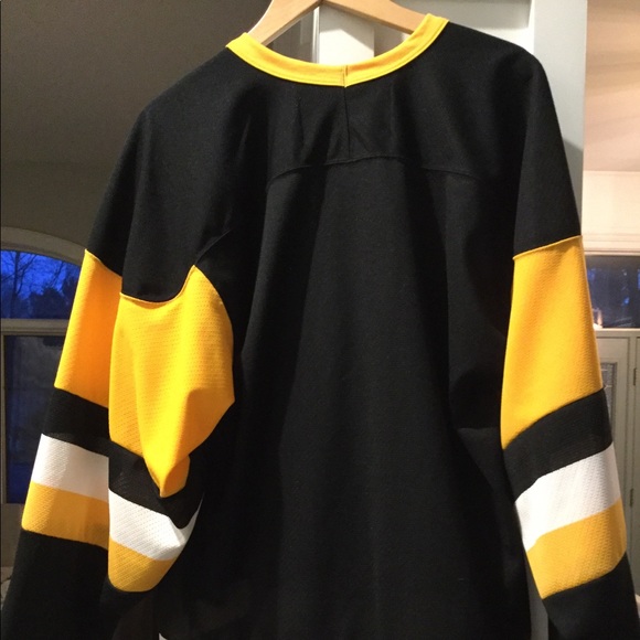 NHL penguins Vintage Jersey - Picture 4 of 5